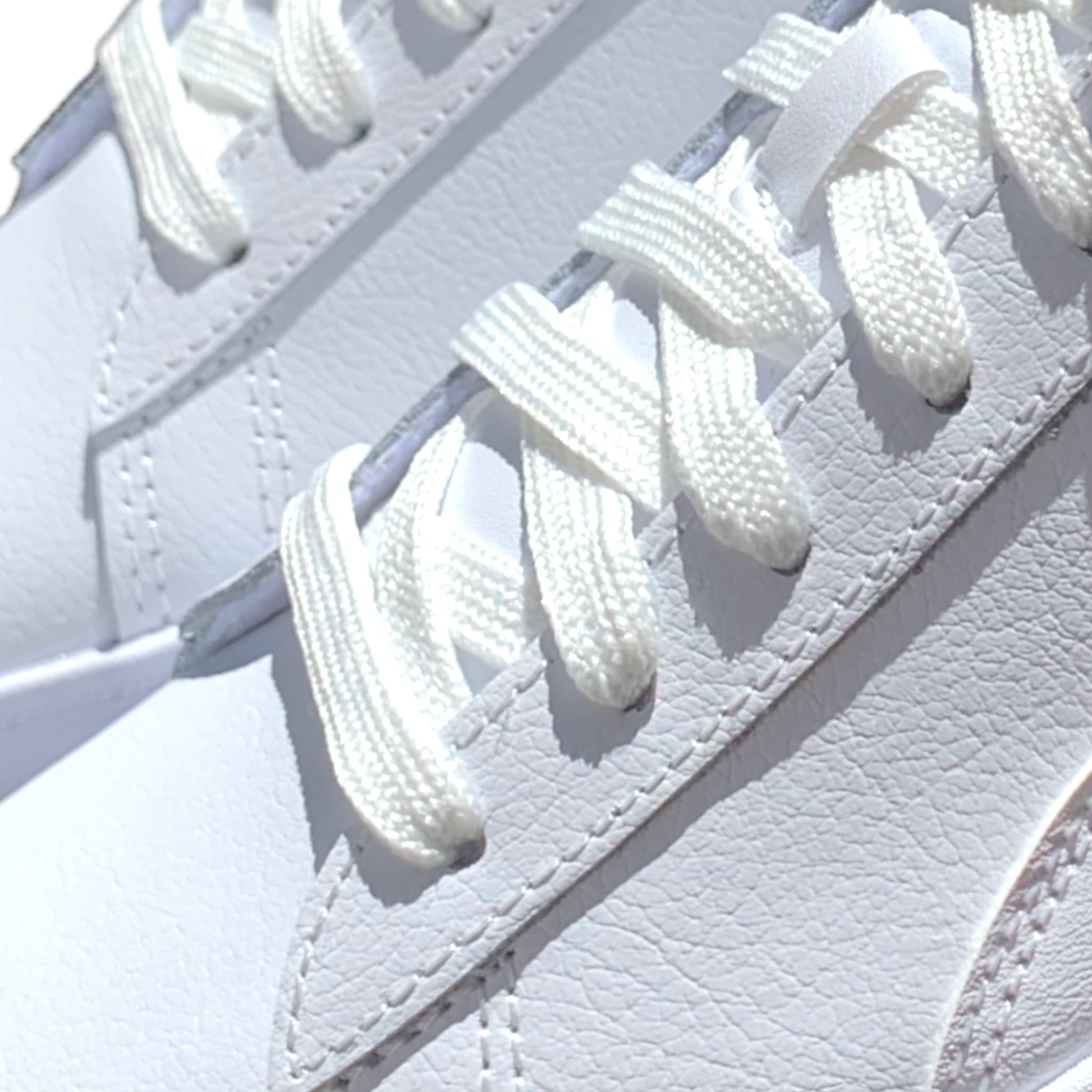 Game White Shoelaces in Puma Sneakers